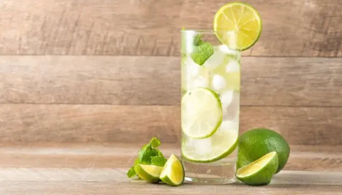 15 Khasiat Air Limau Nipis dan Keburukan