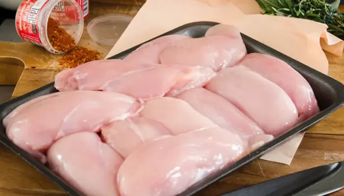 Harga Dada Ayam Sekilo Hari Ini di Malaysia 2026