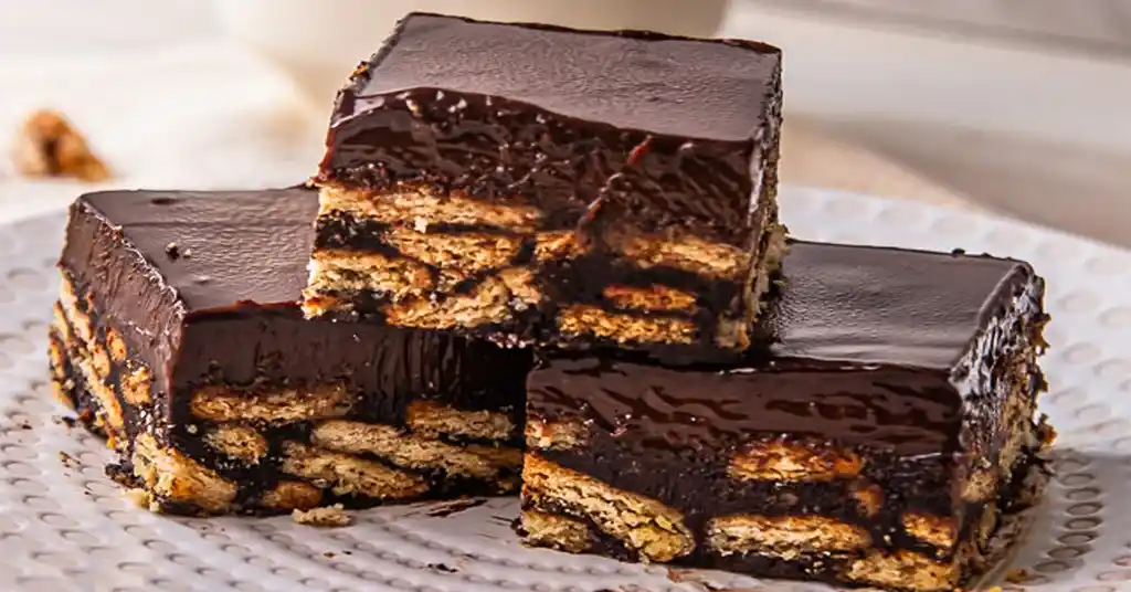 Perbandingan Harga Kek Batik Homemade dan Bakery