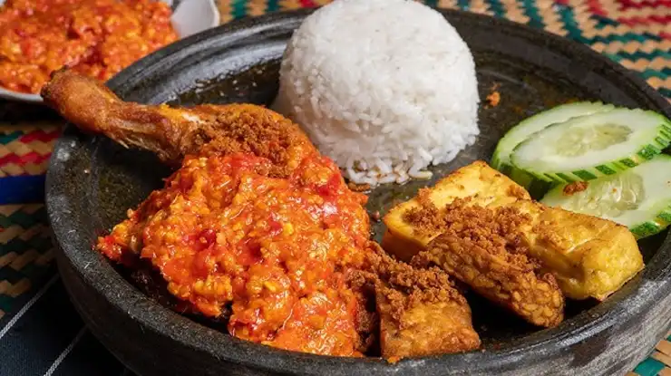 Harga Ayam Gepuk Pak Gembus